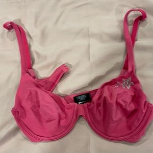Victoria’s Secret bra size 36B